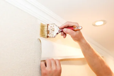 Pose de papier peint à Marçay — revêtements muraux et toiles de verre